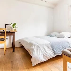 Homestay Chbre 2 Pers, Sdb Privee, Repas Et Taxi Cdg Extra